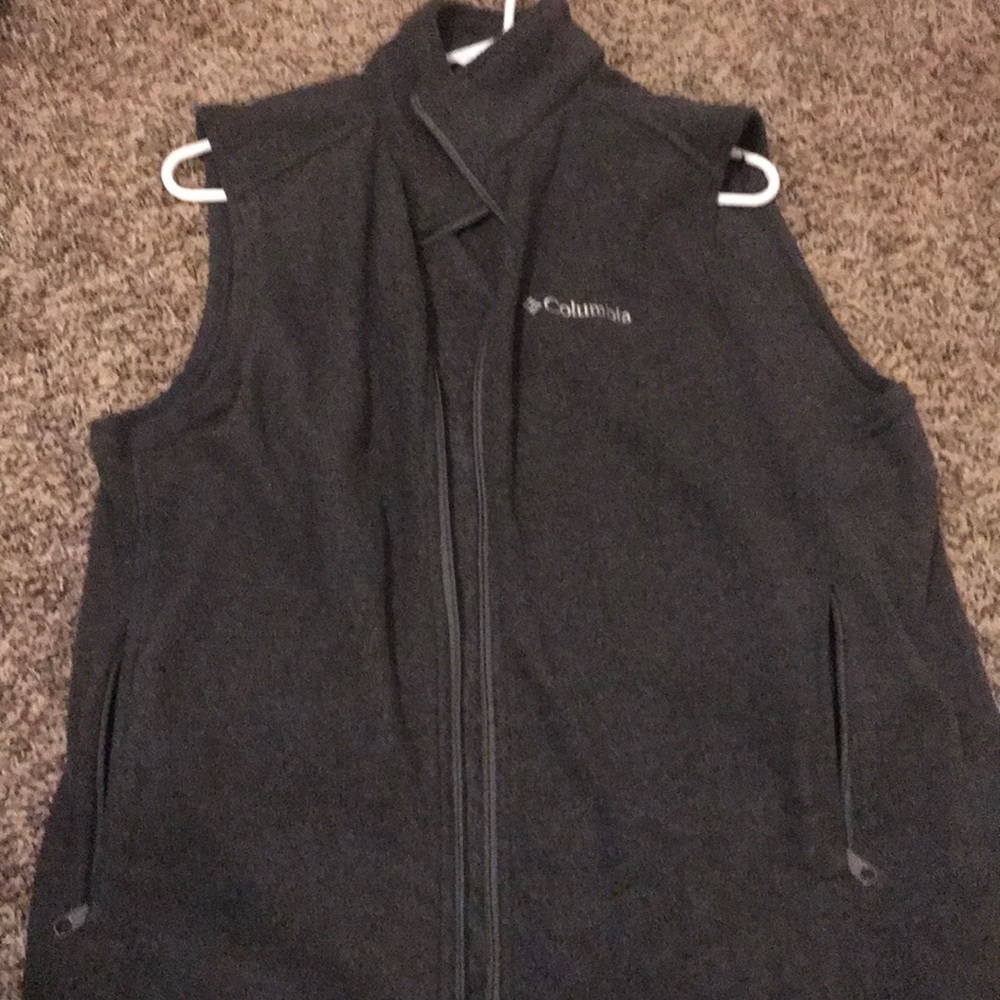 Columbia Vest